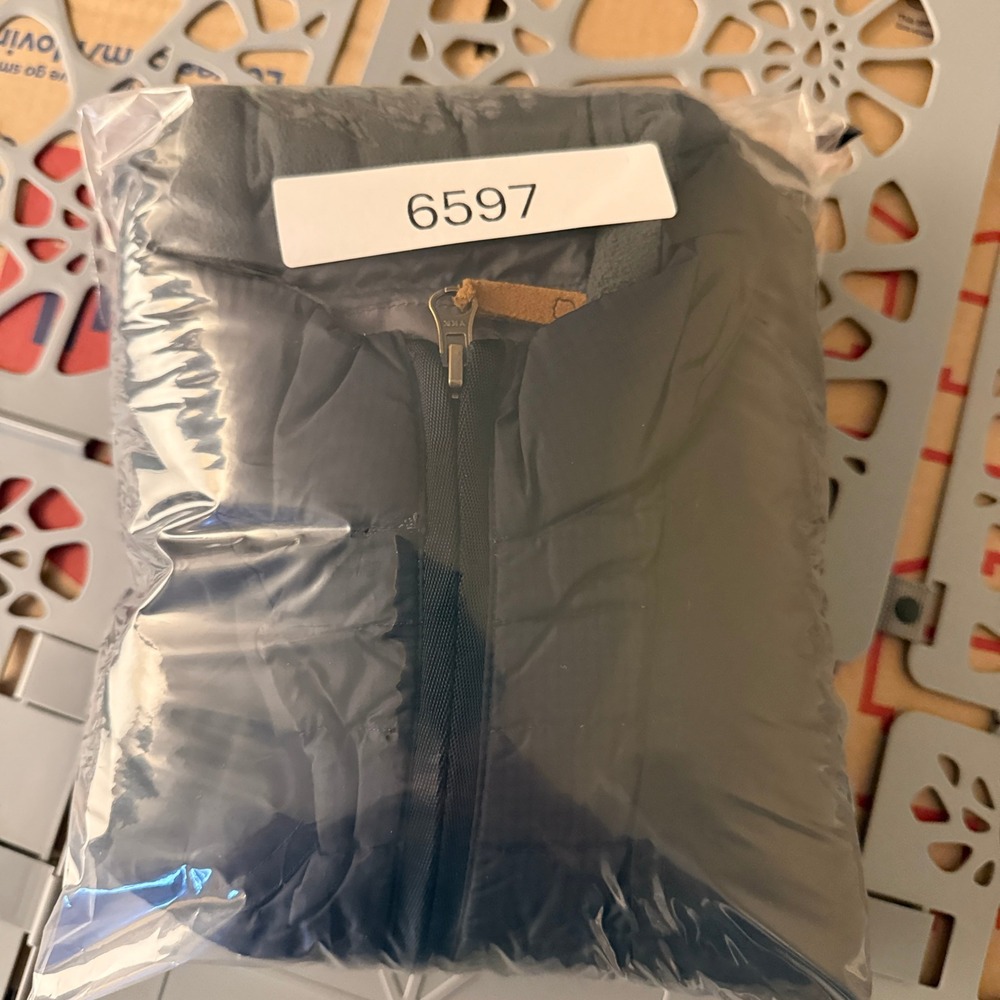 Eddie Bauer Sportshop StormDown 700 Puffer Jacket Womens Medium Black Gray - Picture 10 of 10